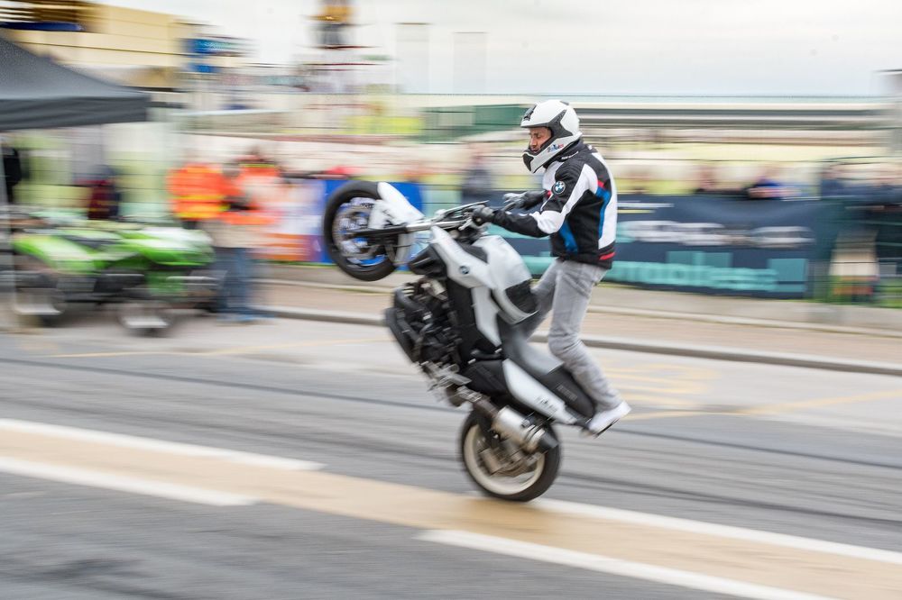 Stunt