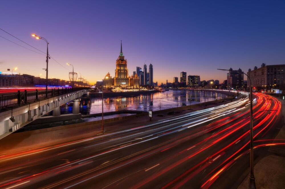 Понедельник