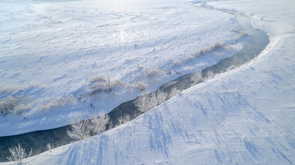 Зимняя река