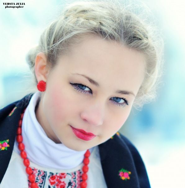 УКРАЇНКА