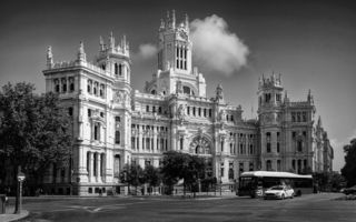 Palacio de Cibeles b&w