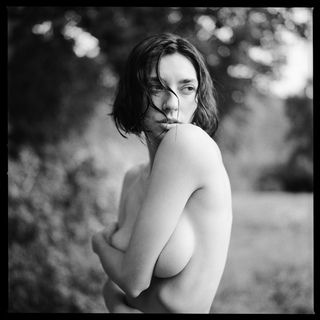 Hsaaelblad 2000fc, Planar 80 2.8, ILFORD DELTA 400