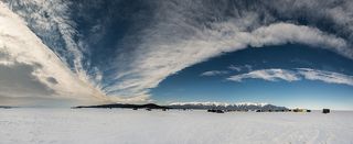 Чивыркуйский залив, вид на полуостров Святой нос