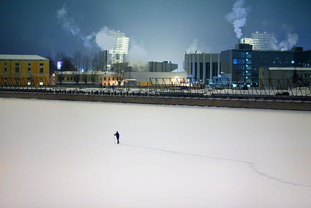 Большой город..маленькие люди...