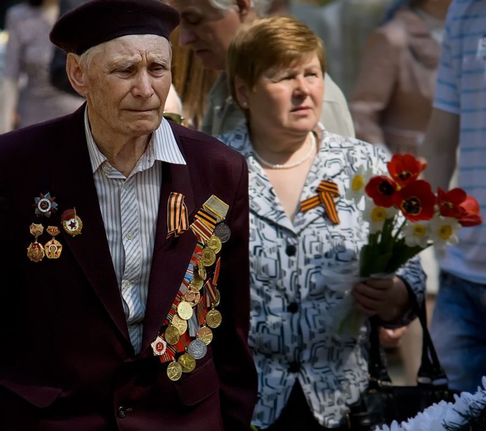 9 Мая 2010... С Днём Победы!