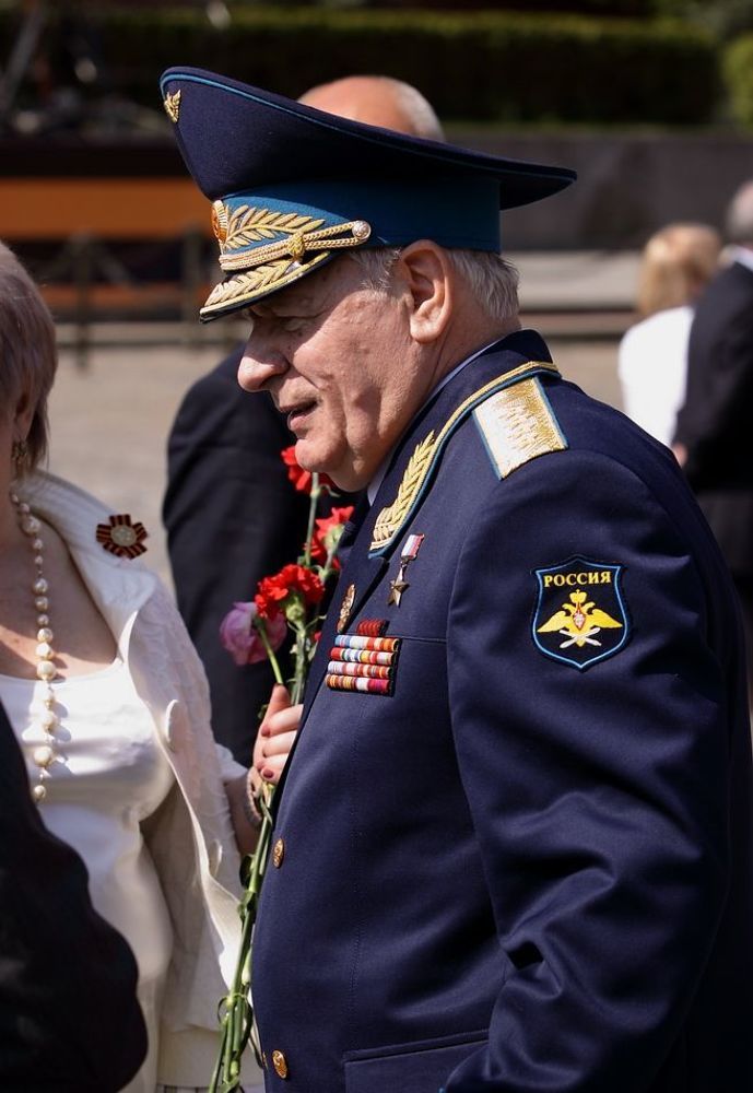 Генерал армии