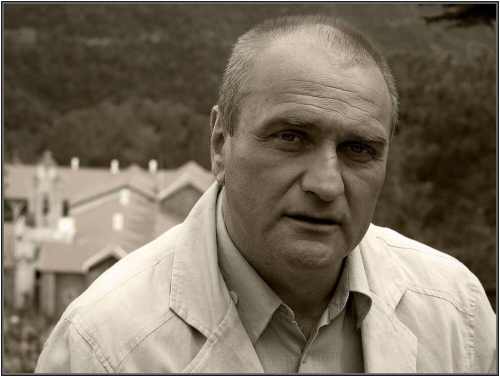 Александр Балуев