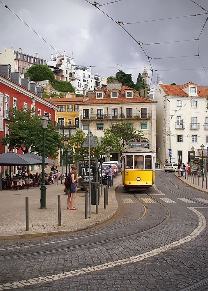 (Portugal) В сундучке у бабушки Европы..