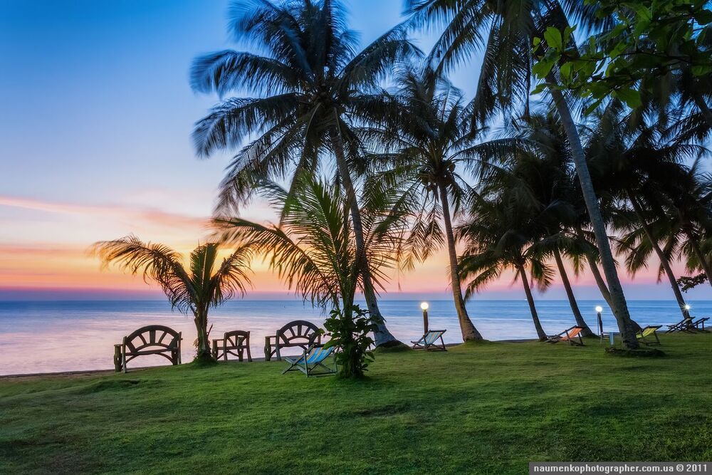 Тайланд. Остров Ко Чанг. У отеля Plaloma Cliff Resort - закат