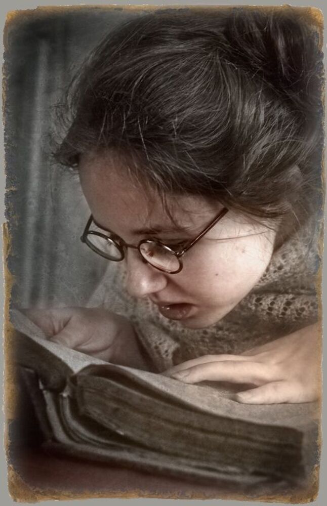 Любительница книг.