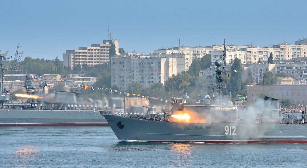 Тральщик "Турбинист", Залп РБУ 1200
