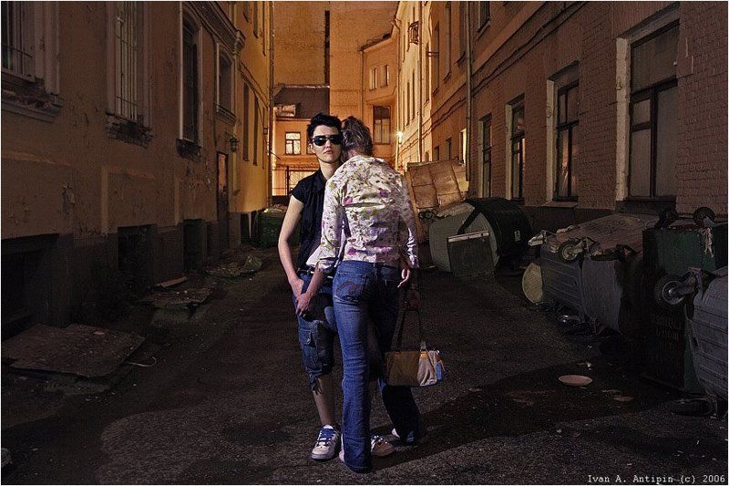 переулки, девушки В ночных переулках Москвыphoto preview