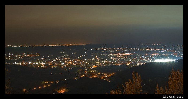 Италия, Монтекатини, Терме, ночь Монтекатини Терме ночьюphoto preview