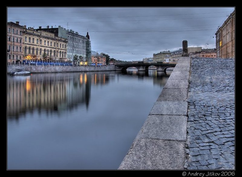 питер, утро, фонтанка, photohunter Холодное пасмурное утро на Фонтанкеphoto preview