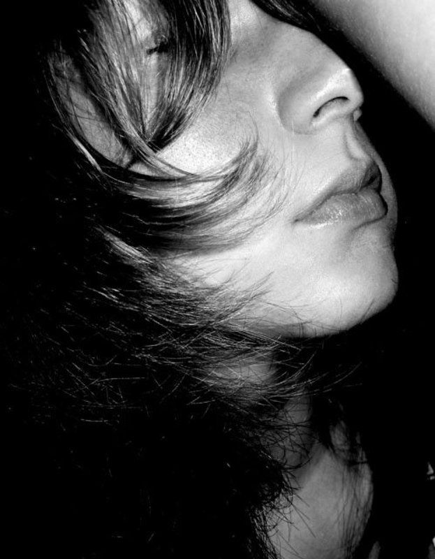 усталость, девушка усталостьphoto preview