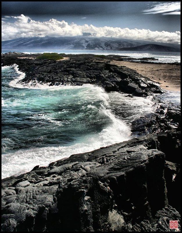 Galapagos Плещут холодные волныphoto preview