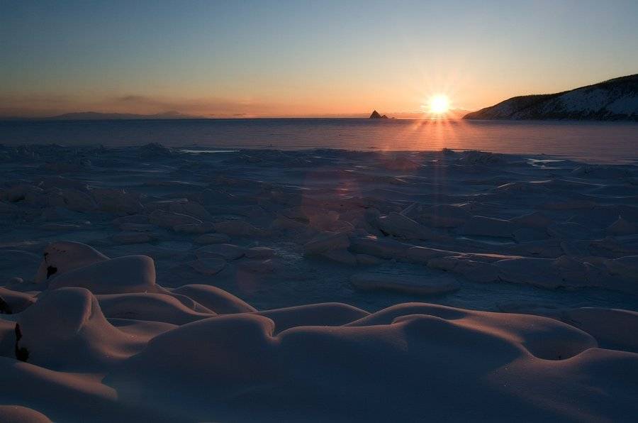 Пейзаж со льдом на рассвете. Автор: Sir Fisher Магадан, Sir Fisher