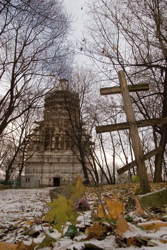 Москва, Коломенское, храм, возрождение, осень, mju Позднее возрождениеphoto preview