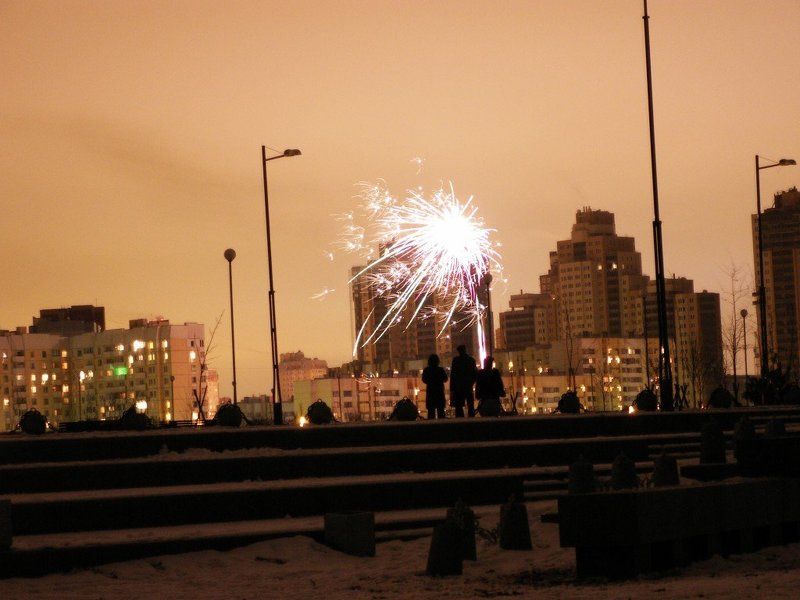 Праздник, Фейерверк, Бенгальский огонь Праздник продолжаетсяphoto preview