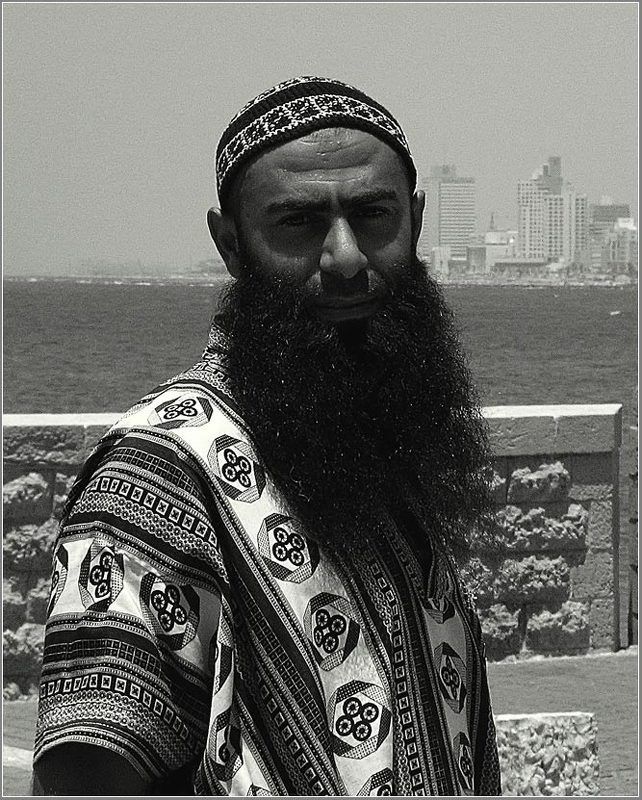 IgalSc, Old Jaffo, чб, genre Смотритель мечетиphoto preview