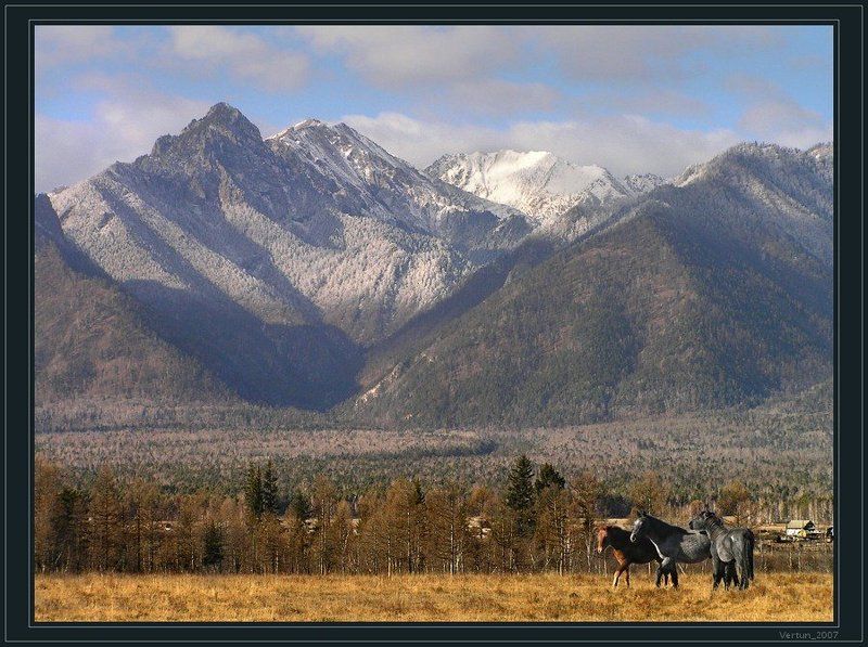 Саянские снегаphoto preview