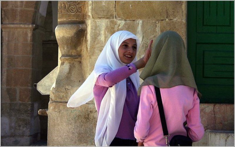 IgalSc, Jerusalem, genre Правоверные в платках ходить должныphoto preview