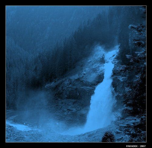 К вечеру брызги прохладнее  ...