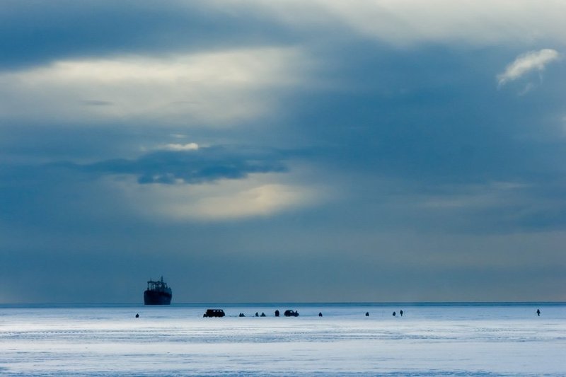 Магадан, Нагаева, челюскинцы Челюскинцы - 2006photo preview