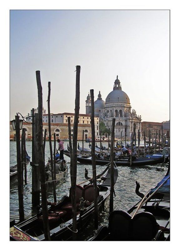 Венеция, парковка Парковка по-венецианскиphoto preview