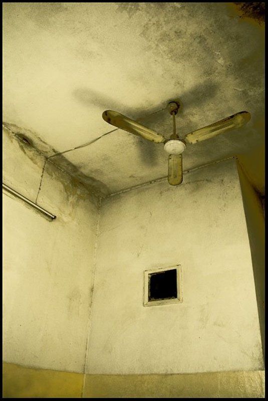 Иордания Чужая страна, отель, потолок.photo preview