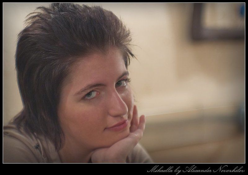 Mikaella, portrait, cafe, latte, evening, zerkalka, Микаэлла, портрет, вечер, весна, кафе, латте .Lattephoto preview