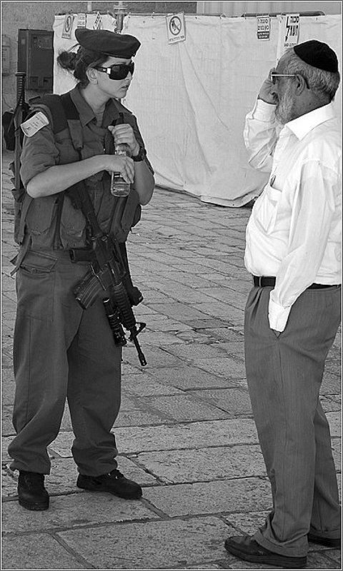 IgalSc, Jerusalem, genre Кто тебе винтовку дал, милочка?photo preview