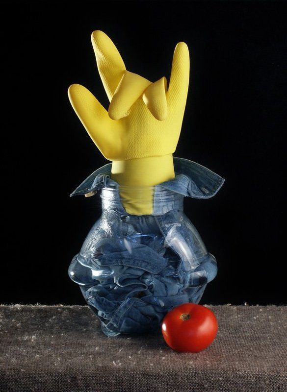 Классический портрет джинсовой рубашки в контексте овощного благополучия и хозяйственных нуждphoto preview