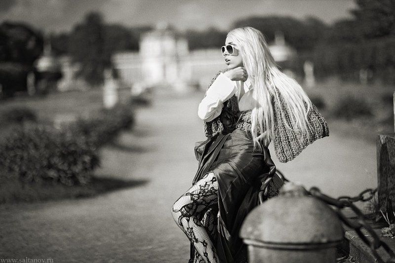 Карточка о молодой дворянке.photo preview