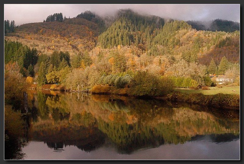 А где-то люди живут на светеphoto preview