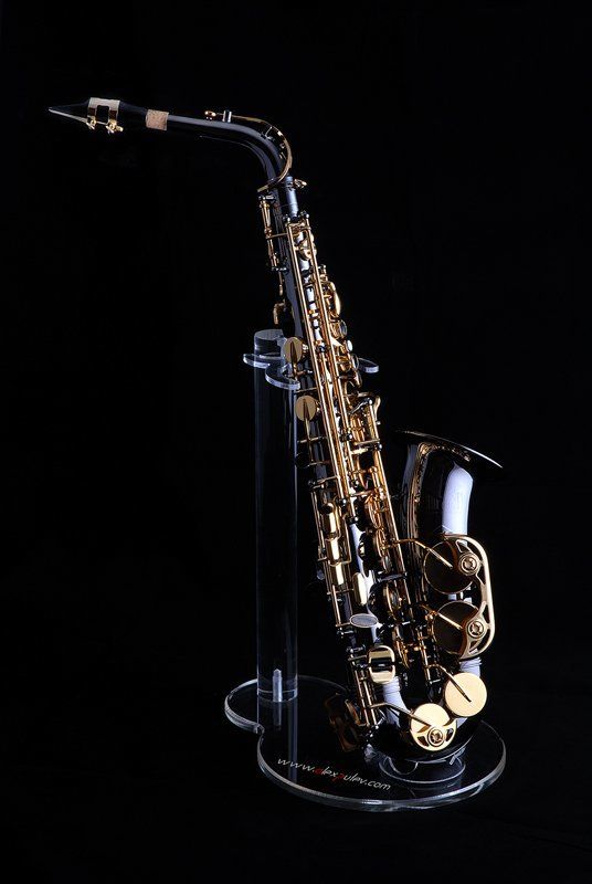 sax,саксофон,джаз,игра,инструменты,музыка,предметка,натюрморт,сток,арт Saxphoto preview