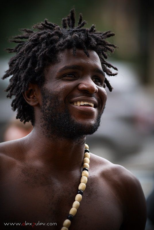 человек,мужчина,счастье,улыбка,настроение,репортаж Счастье без границphoto preview