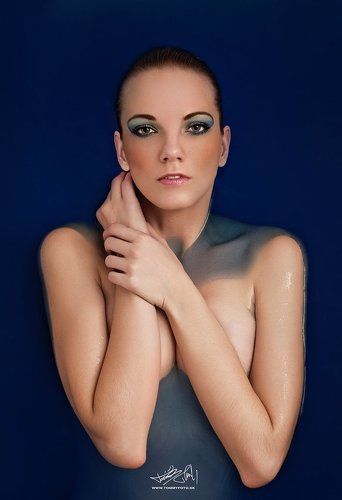 Blue bath