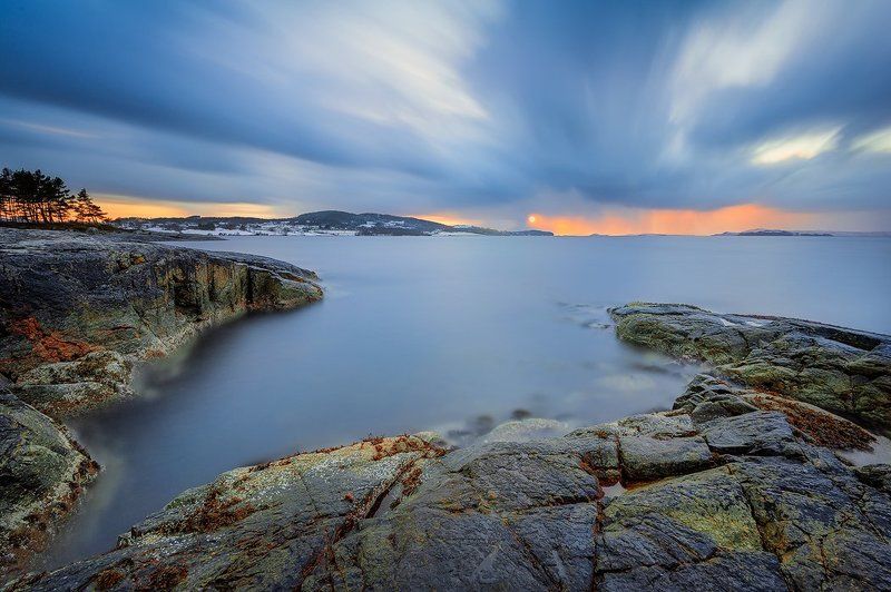 Прятки солнцаphoto preview