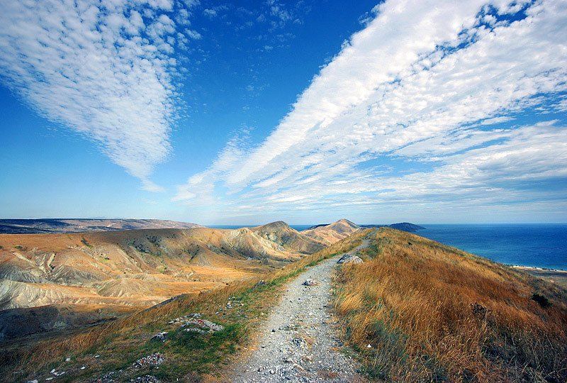 крым, коктебель, гора волошина, хамелеон, тихая бухта Дороги наверху и внизуphoto preview