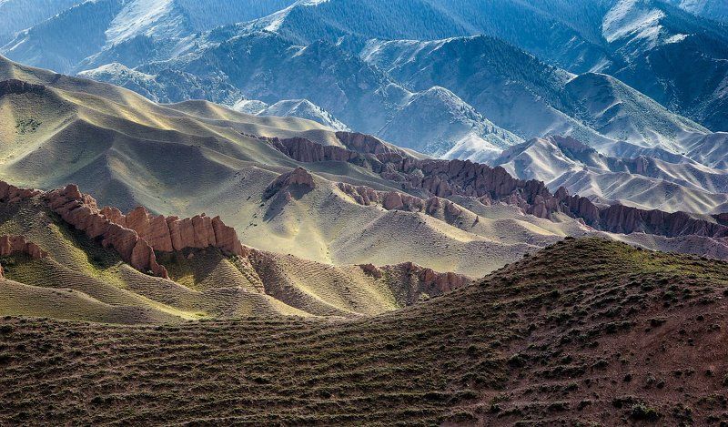 Зубы хребта Сарытауphoto preview