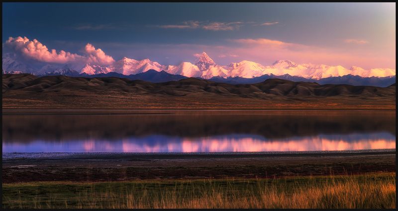 Горы, Казахстан, Тузколь, Хан-тенгри 汗腾格里峰photo preview