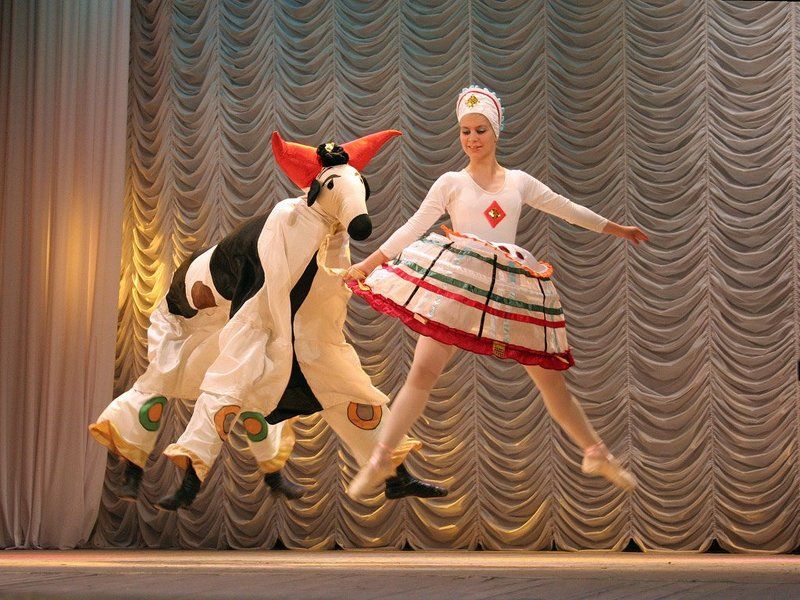 балет Кто сказал, что коровы не летают?photo preview