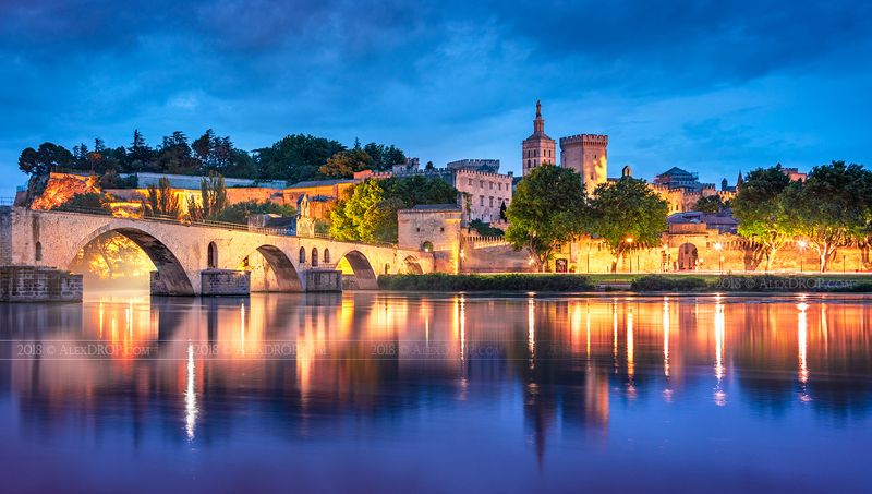 nikon, europe, avignon, france, architecture, iconic, landmark, travel, postcard, blue hour, motion, river Avignon classicphoto preview