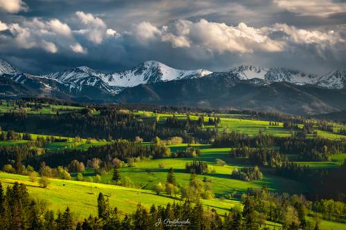 Spring under the mountains