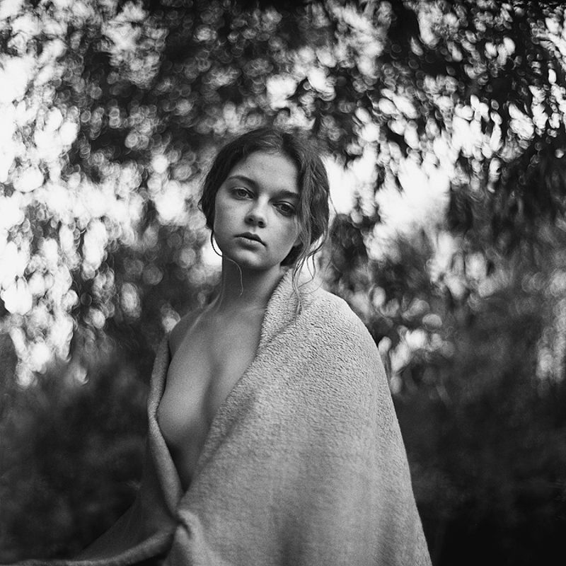 portrait, b&w, film Sonia.photo preview