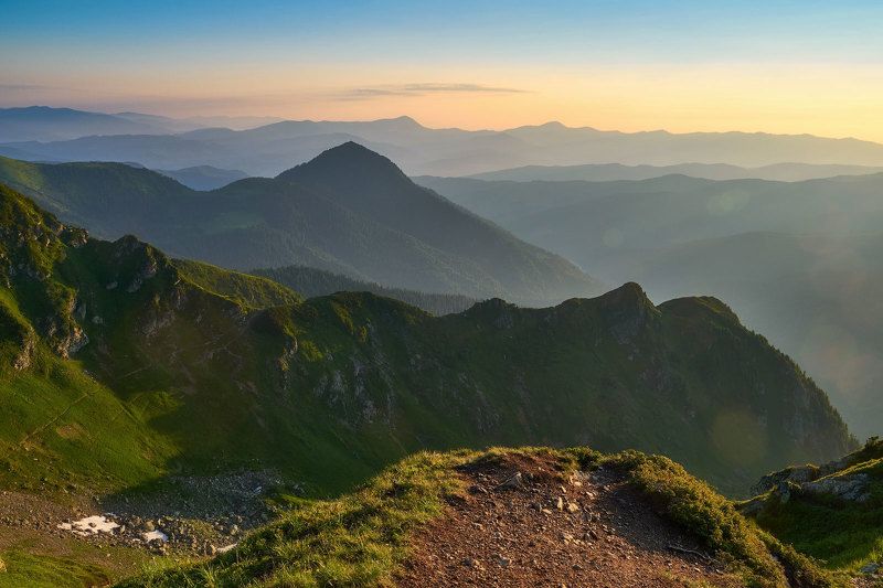 #nature, #туман, #лес, #oсень, #украина, #карпаты, #пейзаж, #закат, #туман, #солнце, #свет, #mountain range, #mountains, #туризм, #лес, #nature, #природа, Карпатиphoto preview