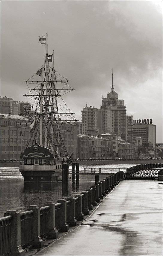 Питерская, корабельная, и... негрустная. Автор: Kirill Shapovalov петербург, нева, корабль, парусник, зима, Kirill Shapovalov