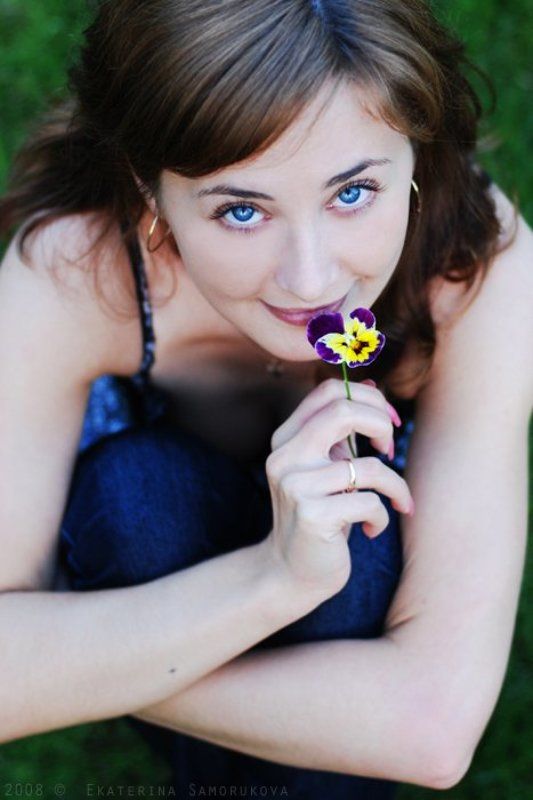 фиалкаphoto preview