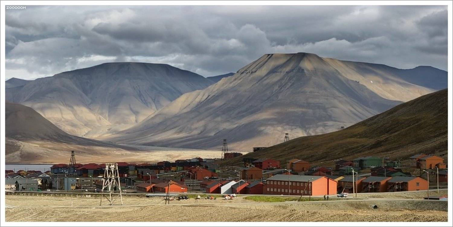 Самая северная столица. Автор: Алексей (zooooom) арктика,шпицберген,лонгйир, Алексей (zooooom)